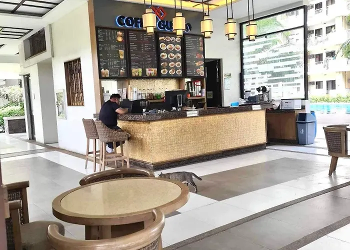 2 Bedroom Near Naia Sm Bf Pool Balcony 6 Guest * Manila