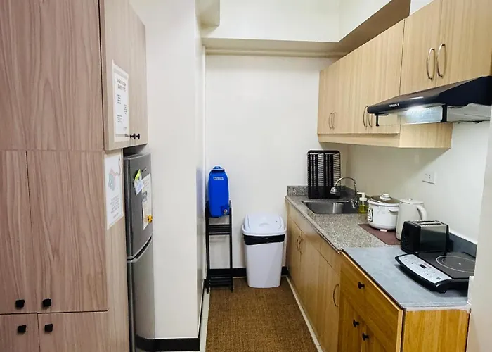 2 Bedroom Near Naia Sm Bf Pool Balcony 6 Guest Manila