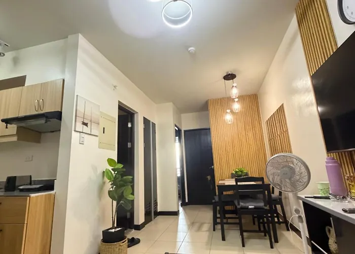 2 Bedroom Near Naia Sm Bf Pool Balcony 6 Guest *